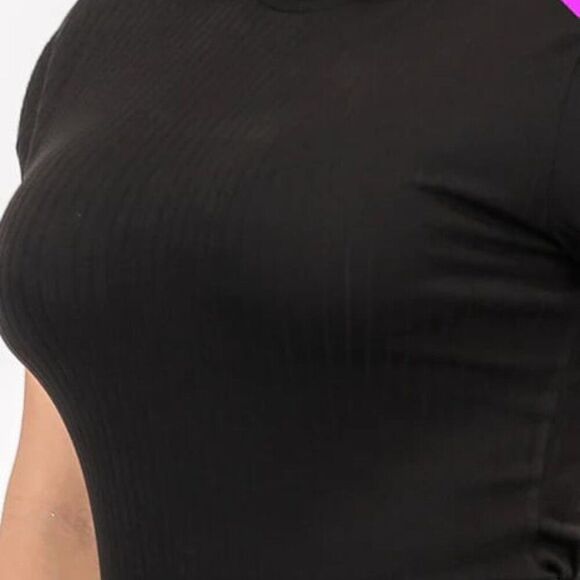 Plus size ribbed short sleeve bodysuit - Picture 3 of 5